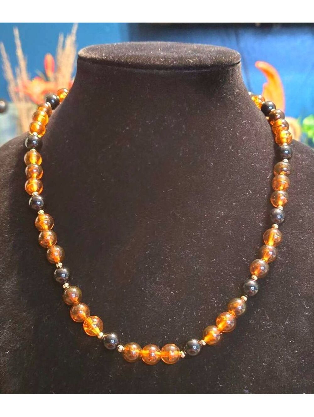 Vintage Amber and Black Beaded Necklace 21 Inches
